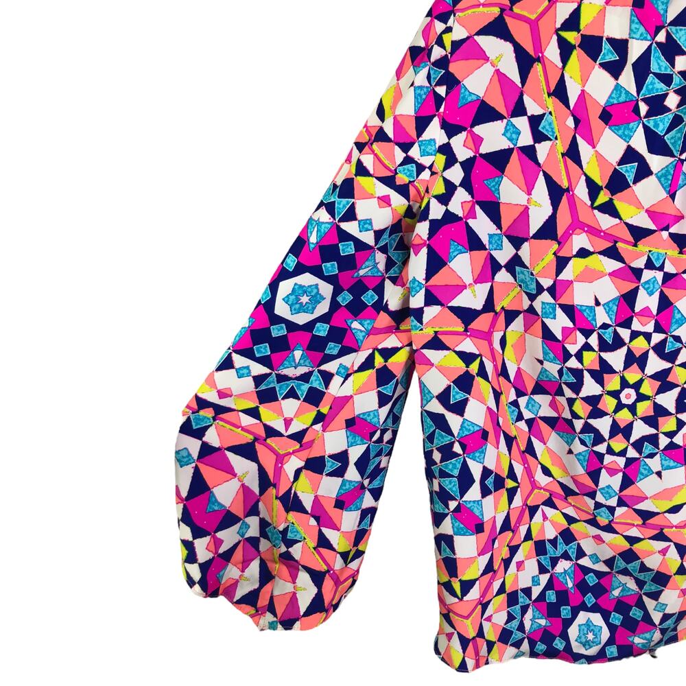 Alice + Trixie Women's XS Amber Top Long Sleeve Coral Silk V-Neck Geometric NWT - Picture 4 of 9